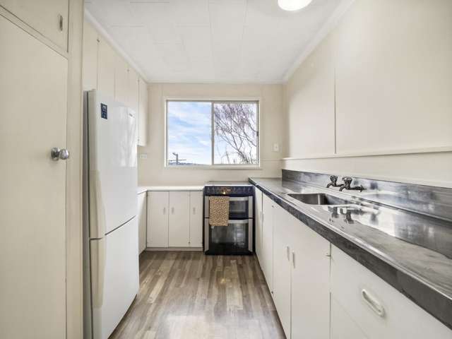 51 Salmond Street Halfway Bush_2