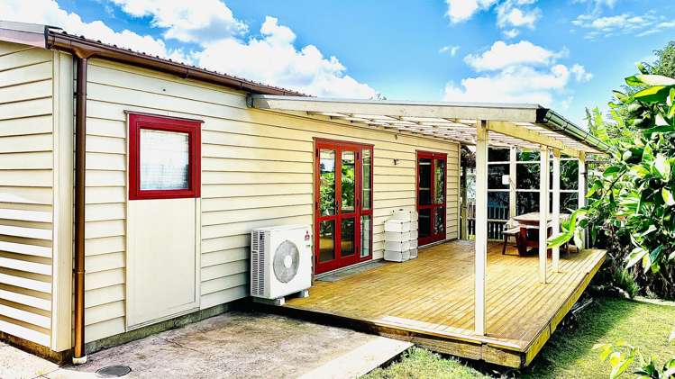 54a Forest Hill Road Henderson_8