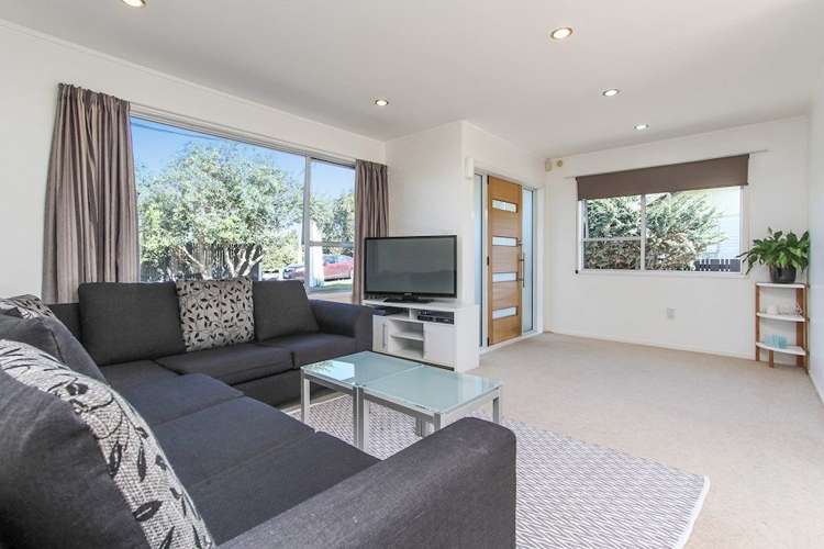 1/7 Almond Place Mount Wellington_6