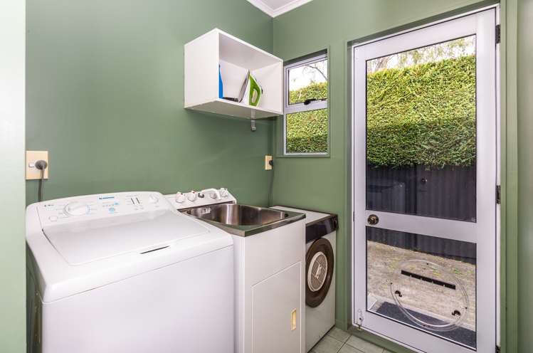 2/12 Parata Street Taupo_16