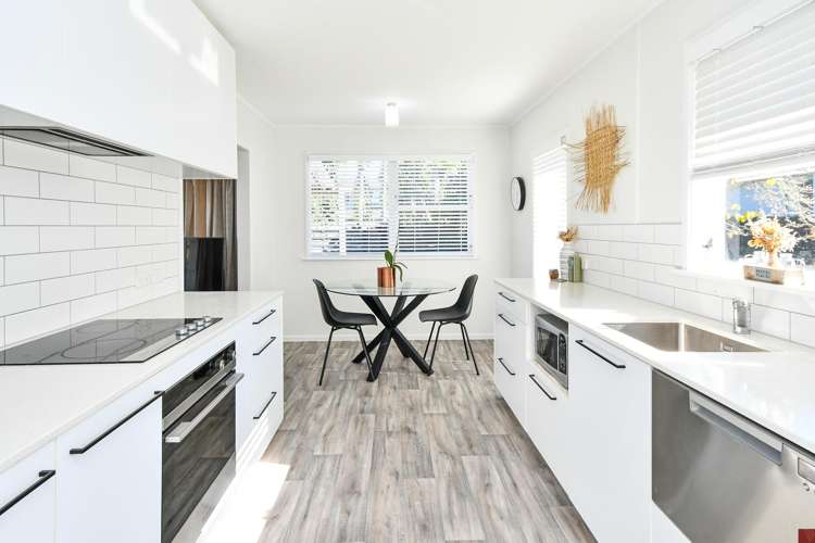 5 Grimshaw Place Henderson_12