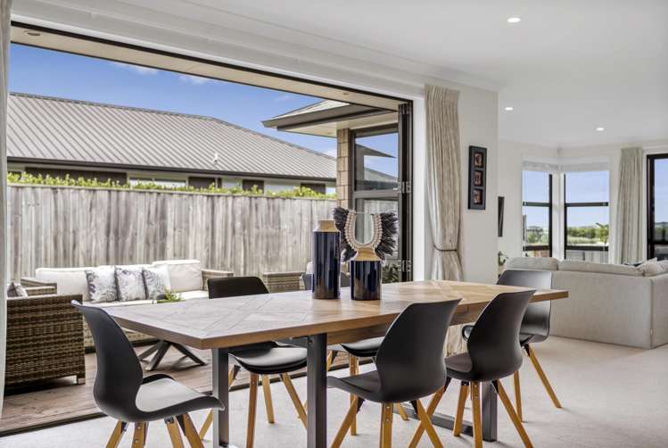 11 Flaxfield Lane Beachlands_21