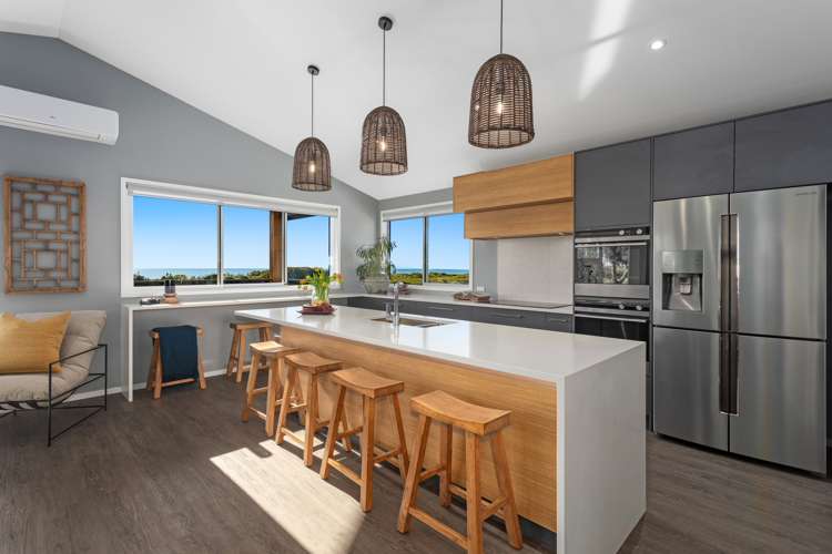 344a Ocean Road Ohope_12