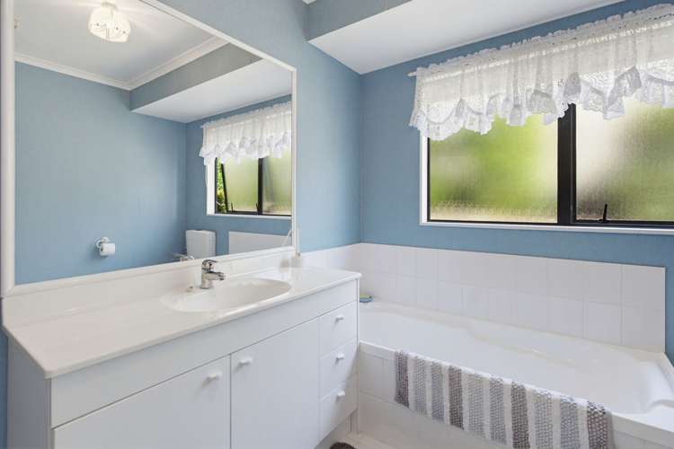 102 Buscomb Ave Henderson_23