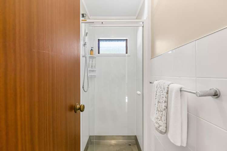 14 Glenwood Avenue Birkenhead_19