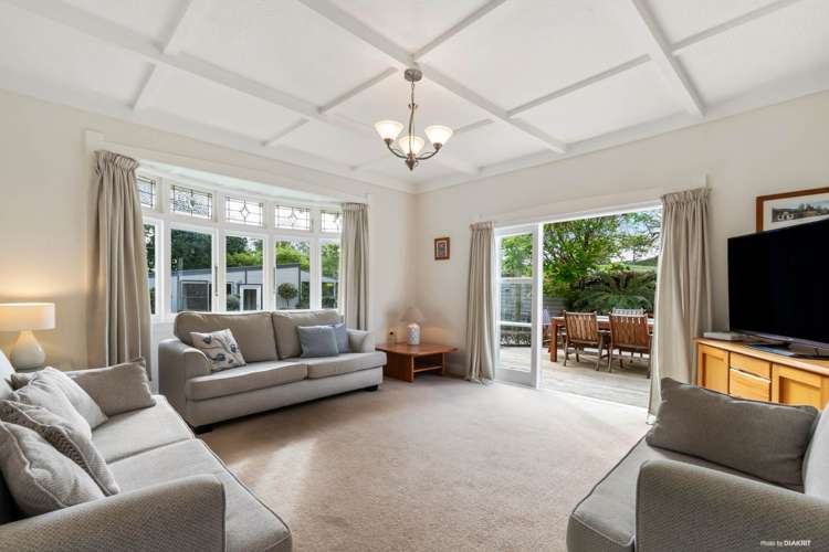 3 Beaver Road East Bombay_10