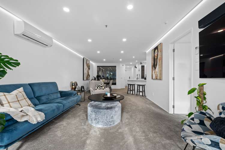 1c/175 Hurstmere Road Takapuna_5