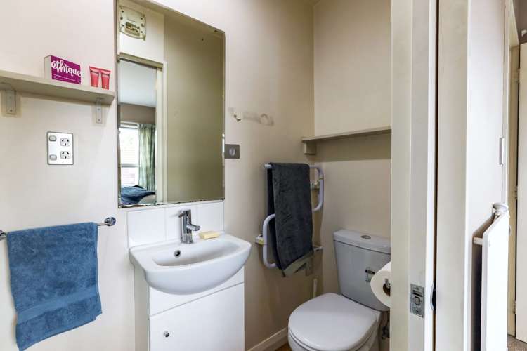 8a Broadbent Street Riccarton_11