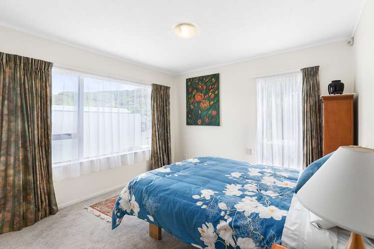 11 John Witton Drive Crofton Downs_6