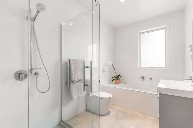 14 Aporo Drive Kumeu_32