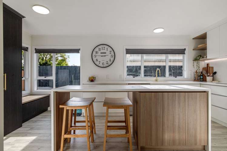 422a Botanical Road West End_11