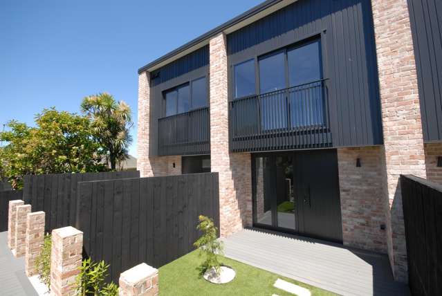 5/139 Tirimoana Road Te Atatu South_1