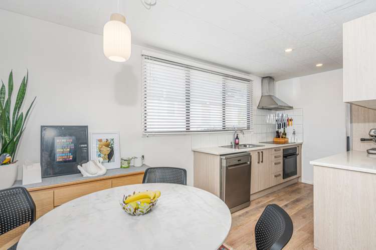 1/15 Blacklock Avenue Henderson_5