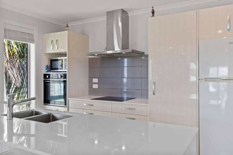 10 Stable Way Brookfield_15