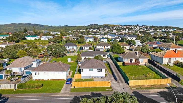 110 Main Road Titahi Bay_30