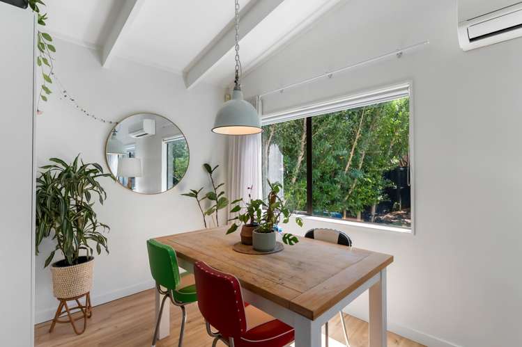 216B Meola Road Point Chevalier_8
