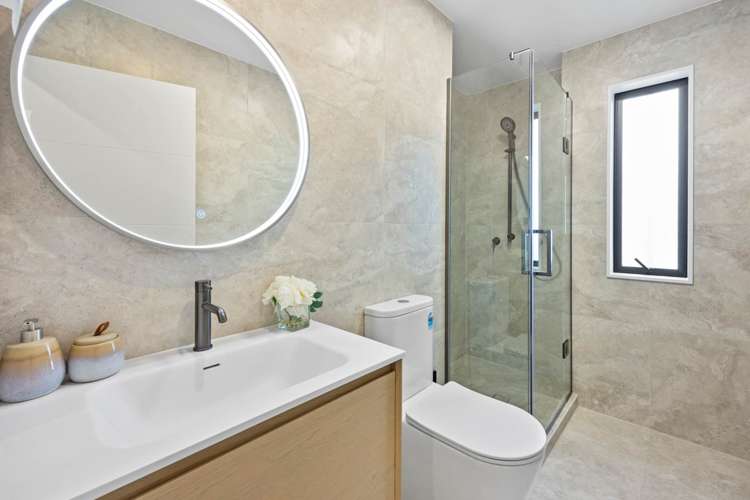 8A Eglinton Avenue Mt Eden_38