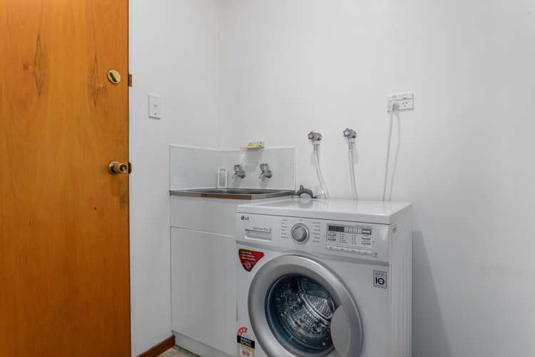 17 The Glebe Coastlands_28