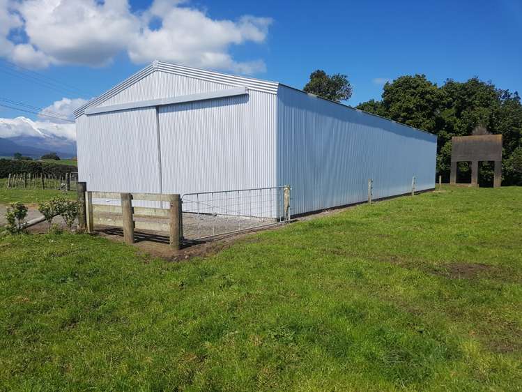 6 Perth Road Okato_10