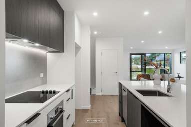11 Riukiuta Avenue_3