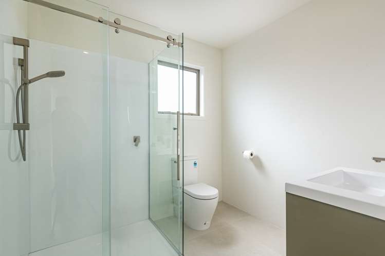 12 Roore Street Foxton Beach_9