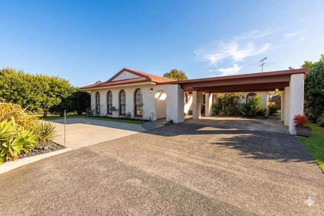 Macleans College Zone | Mediterranean vibes!