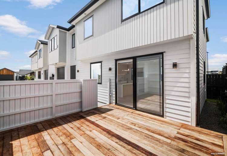 5 Spars Road Milldale_2