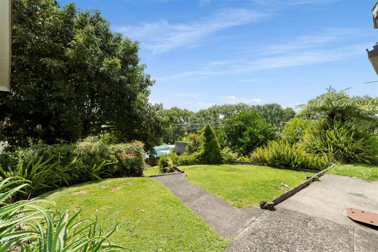 17 Bishoprick Crescent Te Puke_14