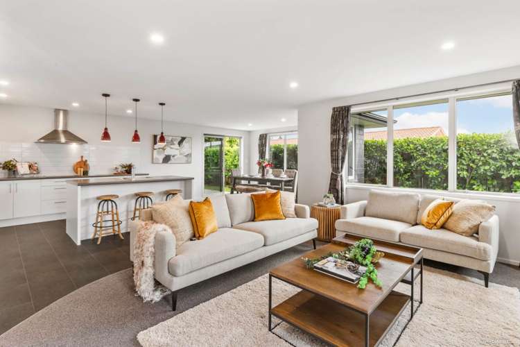 17 Modello Lane Waiuku_1