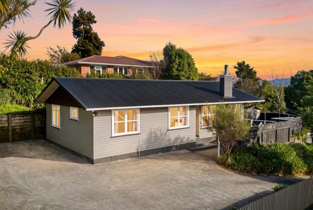 Sunny Family Living Awaits