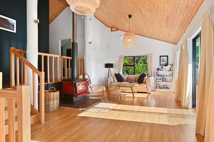 4 Marama Terrace Diamond Harbour_1