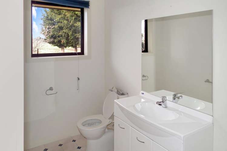 39 Whartons Road Maheno_16