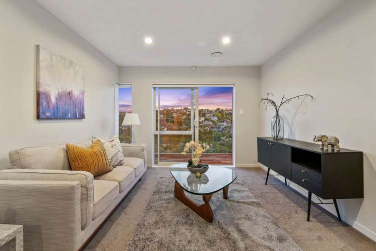 24 Remuremu Street Long Bay_7