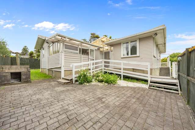 14 Chilcott Road Henderson_3