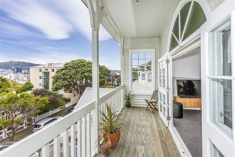 21 Scarborough Terrace Mount Victoria_9