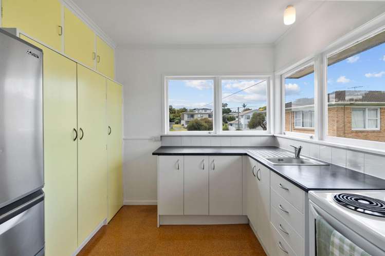 1/3 Opua Street Belmont_7