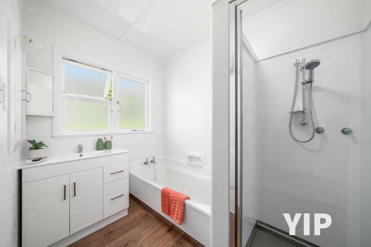 17 Hollies Crescent Johnsonville_13