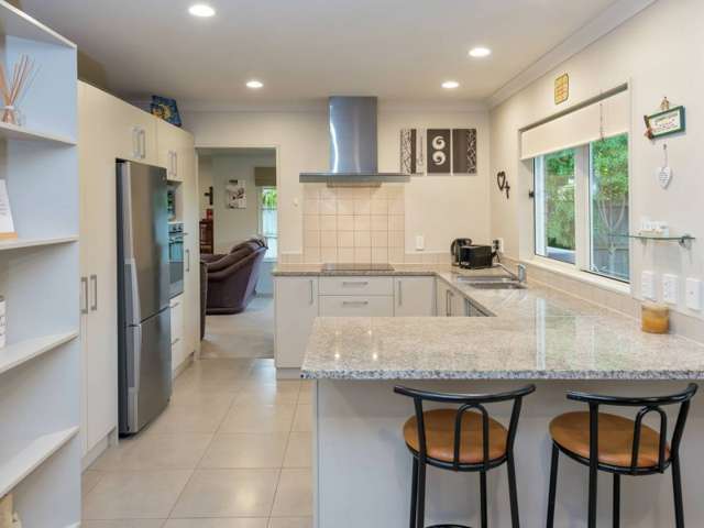 44 Pine Harbour Parade Beachlands_4