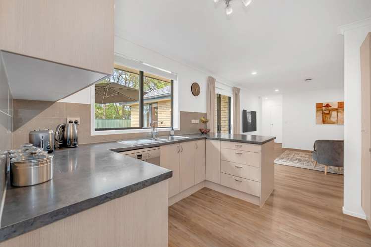 8 Kilbaha Close East Tamaki_6