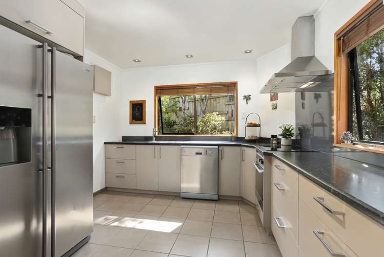 33 Tinopai Road Titirangi_8