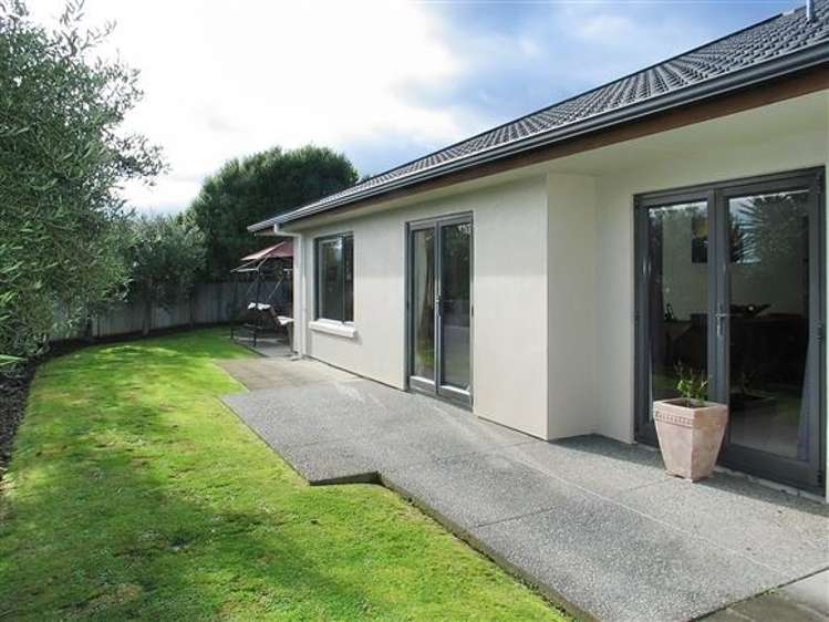 96 Navigation Drive Whitby_24