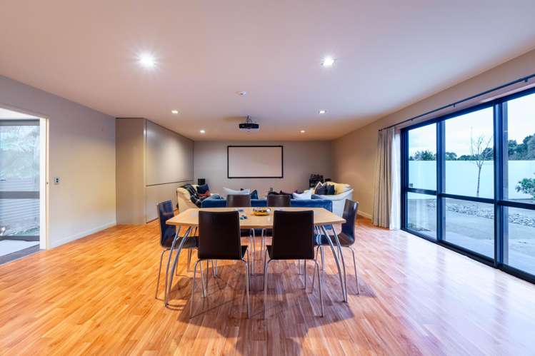 146 Oreti Road Otatara_13