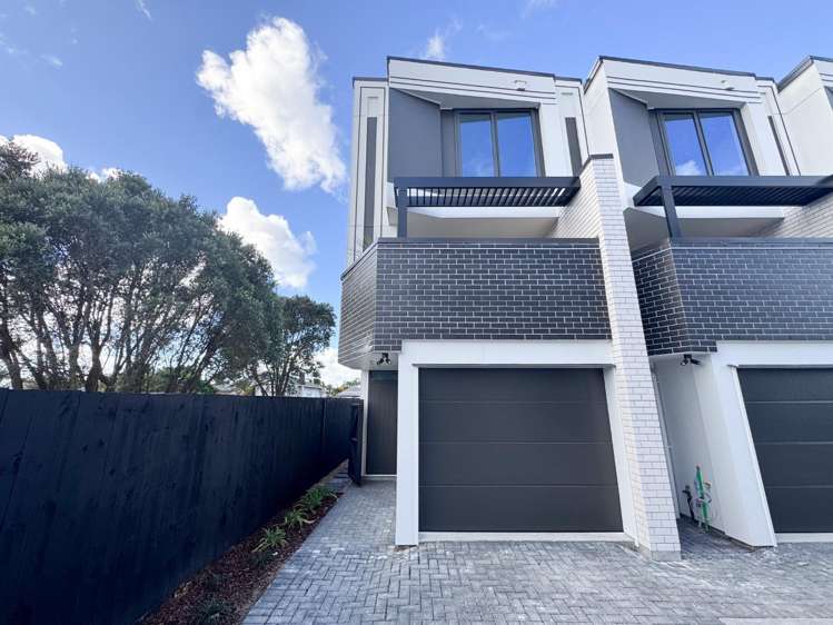 8/29 Wairau Avenue 10016_10