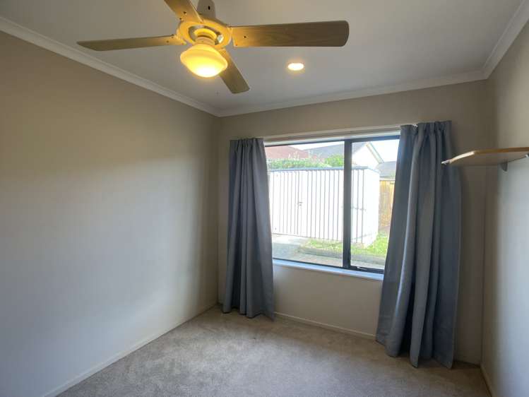 6 Croftview Road Wattle Downs_12