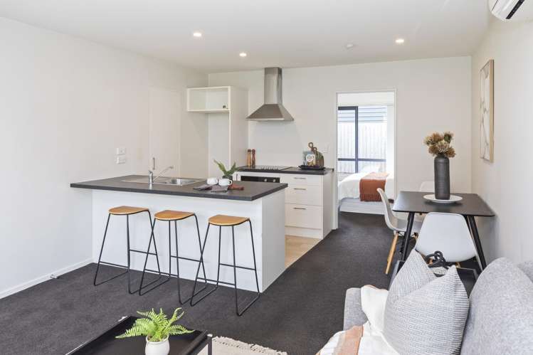 17/17 Bunyan Street Waltham_2