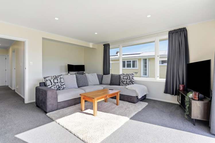 9 Gray Avenue_4
