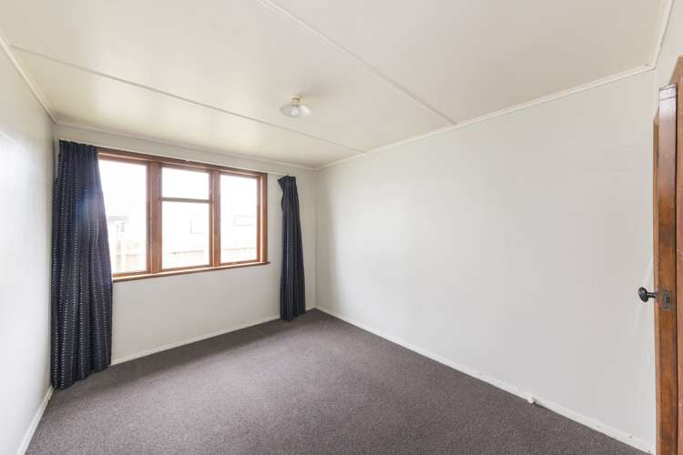 67 Clyde Crescent Roslyn_7