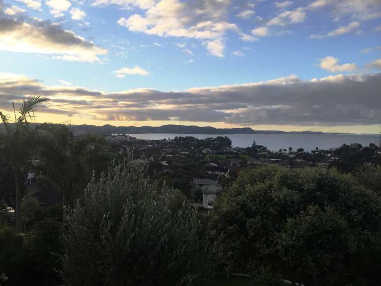 220 Whangaparaoa Road Red Beach_11