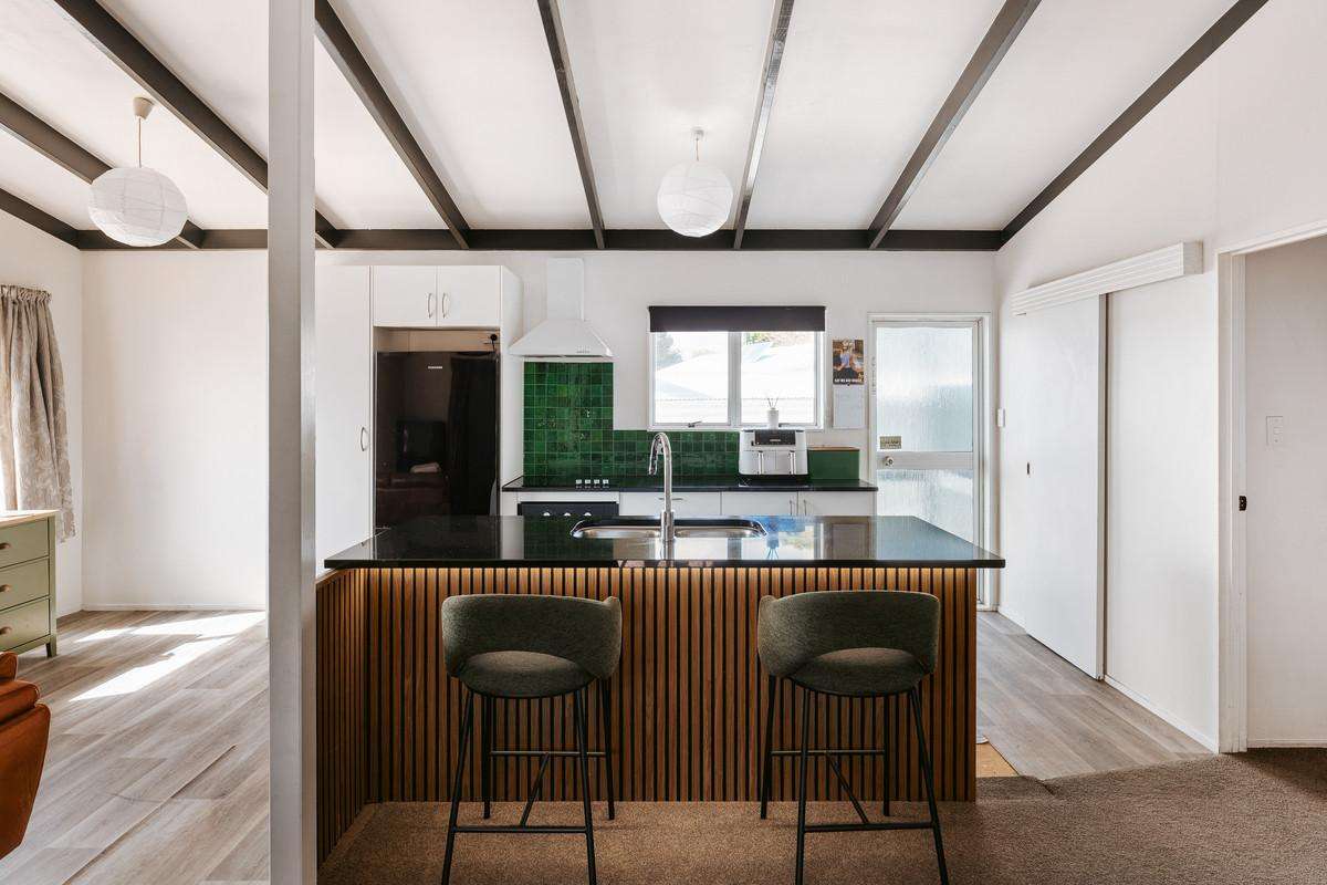 121 Eversham Road_4