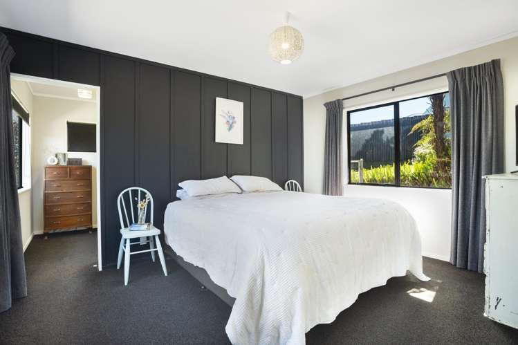 18 Dunton Drive Welcome Bay_9